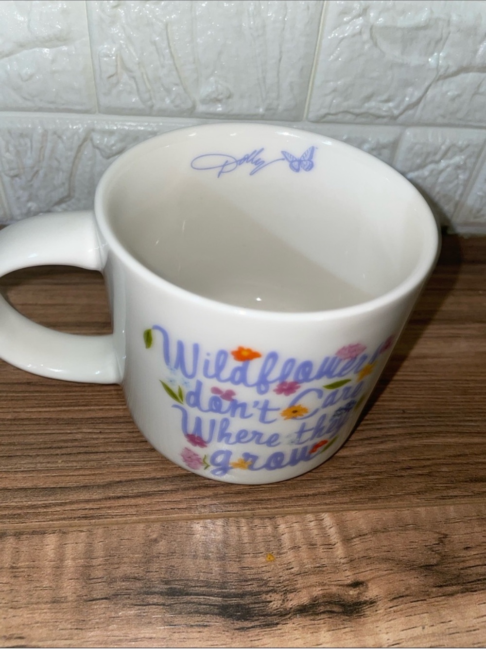 Dolly Parton limited edition Coffee cup - Picture 9 of 16